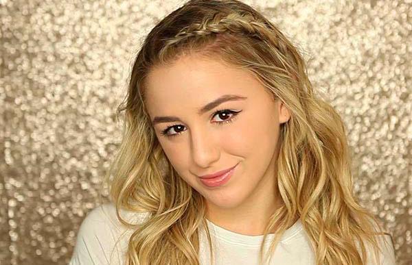 Chloe Lukasiak escreve um livro sobre sua vida-0